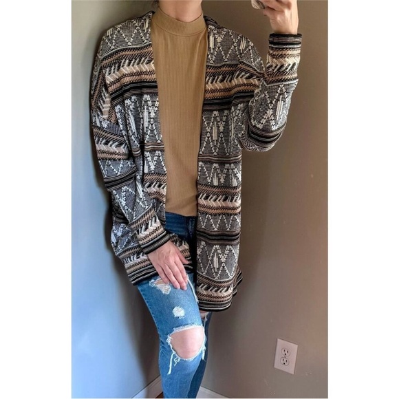 Old navy cable knit cardigan boho Aztec print size XLarge - Picture 1 of 12